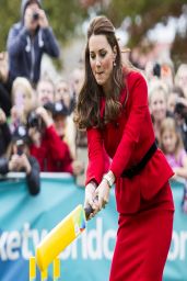 Kate Middleton - Playing Cricket in Christchurch, New Zealand - April 2014