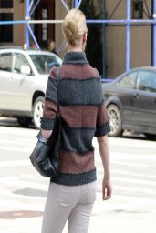 Katherine Heigl Street Style - Out in NYC - April 2014