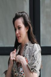 Liv Tyler Photoshoot Candids in New York - April 2014