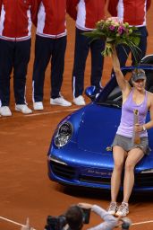 Maria Sharapova – Winner of Porsche Tennis Grand Prix 2014 in Stuttgart (Day 7)
