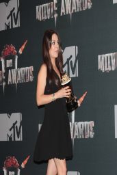 Mila Kunis Wearing Thakoon Dress - 2014 MTV Movie Awards in Los Angeles