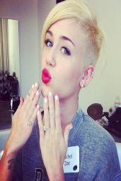 Miley Cyrus – Social Media Photos – March 2014 Collection