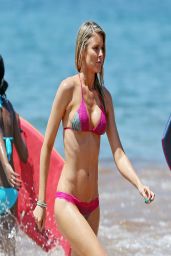 Paige Butcher Bikini Candids - Maui Hawaii – April 2014