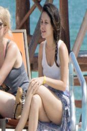 Rachel Bilson at a Pool in Cancun - April 2014