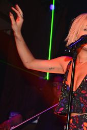 Rita Ora - Private Showcase at The Box in New York City - April 2014