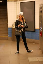 Sarah Hyland Taking the Subway in New York City - April 2014