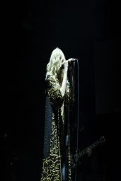Taylor Momsen Performimg at The Limelight in Milan (Italy) - March 2014