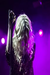 Taylor Momsen Performimg at The Limelight in Milan (Italy) - March 2014