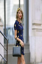 Taylor Swift in New York City - Leaving Her Apartment - April 2014