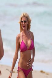 Victoria Silvstedt Wearing a Bikini in Miami - April 2014