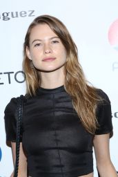 Behati Prinsloo – Narciso Rodriguez Bottletop Collection Pepsi Launch