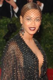 Beyonce Knowles Wearing Givenchy Couture – 2014 Met Costume Institute Gala