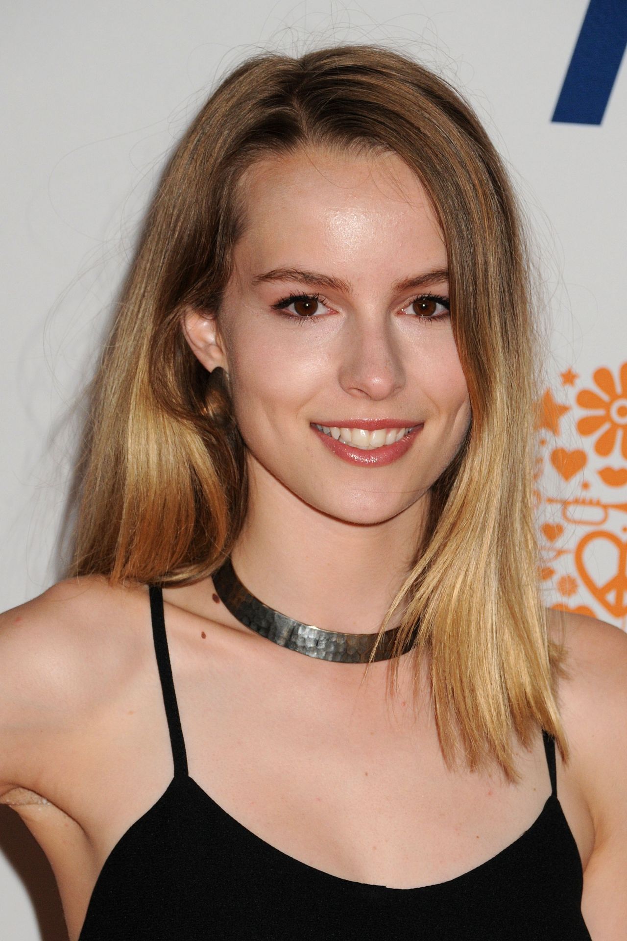 Bridgit Mendler – 2014 Race To Erase MS Event in Century City • CelebMafia