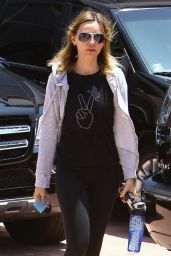 Calista Flockhart Going To a Gym in Los Angeles - May 2014
