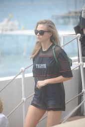 Cara Delevingne Street Style - Cannes (France) - May 2014