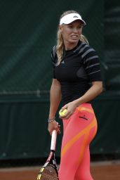 Caroline Wozniack – 2014 French Open Practice