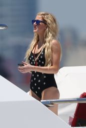 Ellie Goulding in a Bikini and Swimsuit on a Yacht in Miami - May 2014