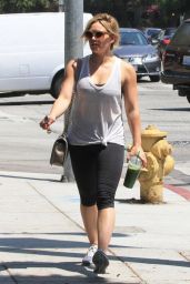 Hilary Duff in Tights, at a Gym in Los Angeles - May 2014