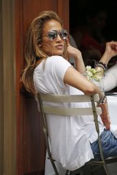 Jennifer Lopez in Ripped Jeans - Out in New York - May 2014