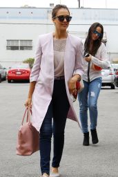 Jessica Alba Casual Style - Goes to a Wellness Center - May 2014