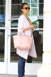 Jessica Alba Casual Style - Goes to a Wellness Center - May 2014