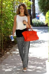 Jessica Alba Casual Style - Heads to Her Office in Santa Monica - May 2014