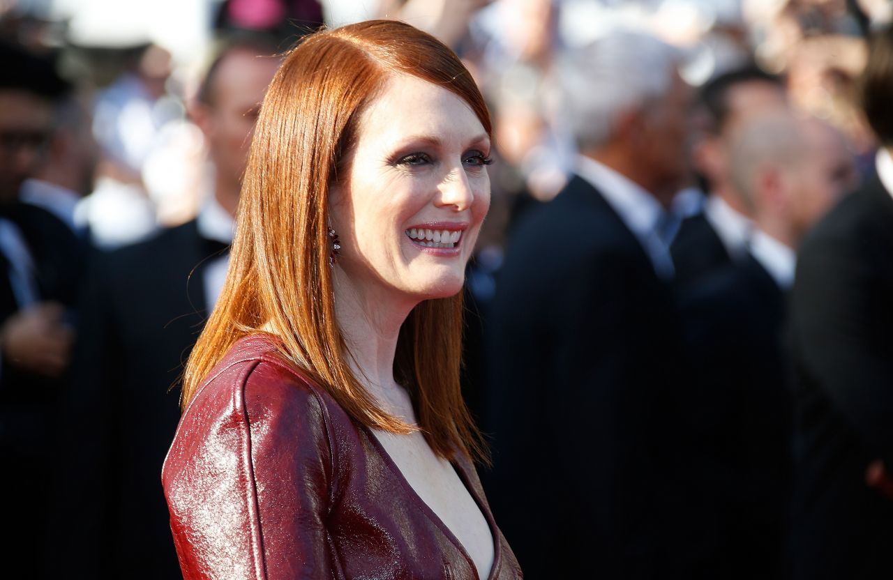 Julianne Moore Wearing Louis Vuitton – ‘Mr. Turner’ Premiere at 2014