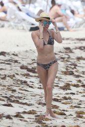 Katie Cassidy Bikini Candids - Beach in Miami – May 2014