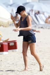 Katie Cassidy in a Bikini on the Beach in Miami - April 2014