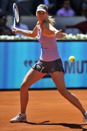 Maria Sharapova - Mutua Madrid Open 2014 - Day Two