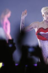 Miley Cyrus - Bangerz Tour at 02 Arena in London - May 2014