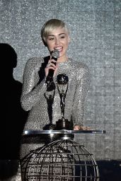 Miley Cyrus Performs During the World Music Awards 2014