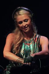 Paris Hilton - DJ Set at Echostage in Washington - May 2014