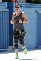 Pink (Alecia Moore) in Tights - Jogging in Santa Monica - May 2014