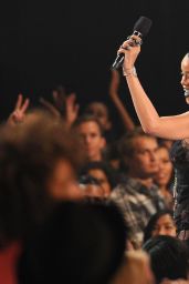Rihanna - iHeartRadio Music Awards 2014