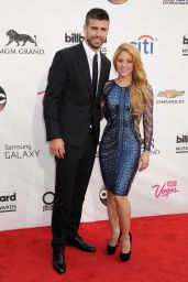 Shakira Wearing Julien Macdonald Dress - 2014 Billboard Music Awards in Las Vegas