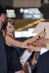 Taylor Swift at Narita International Airport in Japan - May 2014