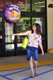 Tiffani Thiessen - Out Shopping in LA – May 2014