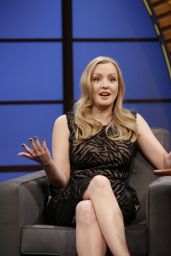 Wendi McLendon-Covey - Late Night With Seth Meyers - May 2014