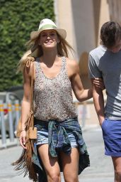 Bar Refaeli With Family in Los Angeles - June 2014