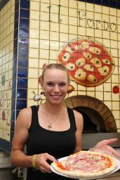 Caroline Wozniacki Making Pizza - Prepares for Aegon International 2014