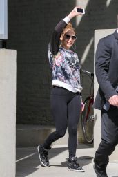 Jennifer Lopez in Spandex - Leaving Her Apartment in New York City - June 2014