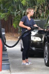 Kaley Cuoco in Jeans - Out in LA - June 2014