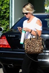 Kaley Cuoco New Hair Style - Leaves Andy Lecompte Salon in Los Angeles - June 2014