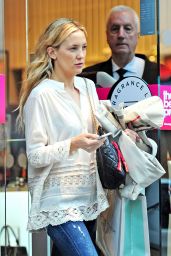 Kate Hudson Street Style - Out Shopping With FianceÌ - May 2014