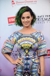 Katy Perry - Staples 