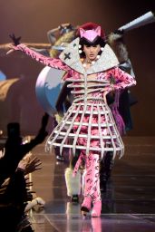 Katy Perry – ‘The Prismatic World Tour’ Concert at Verizon Center in Washington, DC