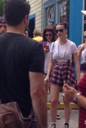 Katy Perry Visiting Dollywood in Tennessee - June 2014