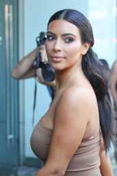 Kim Kardashian in Tight Dress - Leaving A Business Meeting In New York City - June 2014