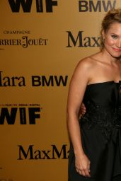 Kristen Bell - Women In Film 2014 Crystal And Lucy Awards in Los Angeles
